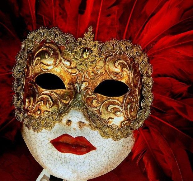 Cuántos subgéneros dramáticos hay 3 Máscaras de teatro antiguas