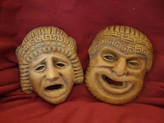 Máscaras griegas de tragedia y comedia
