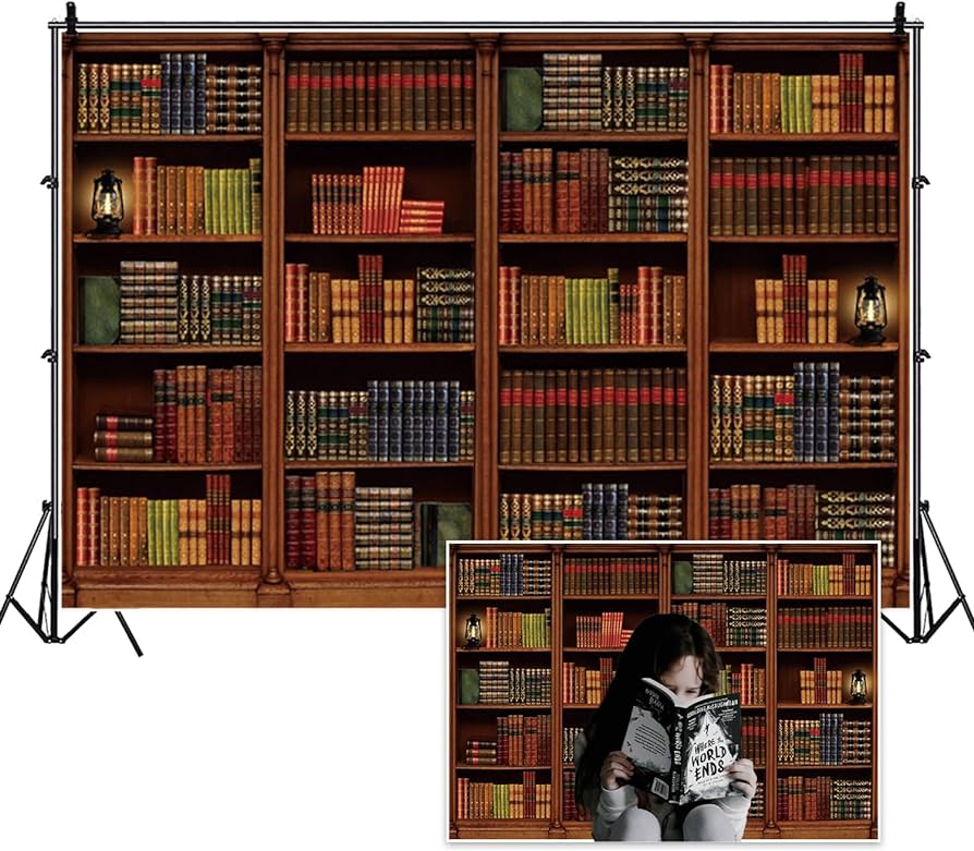 Antigua biblioteca con libros clásicos