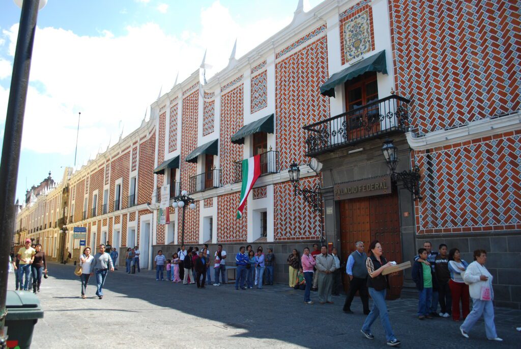 Qué tipo de obras de arte forman parte del acervo cultural de Puebla 8 TiledBldgs5OrientePuebla