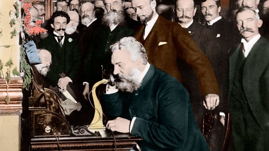 Qué inventó Alexander Graham Bell además del teléfono 30 alexander graham