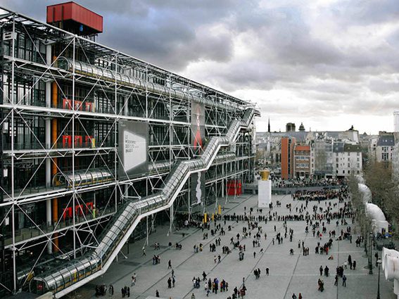 centre pompidou visitors