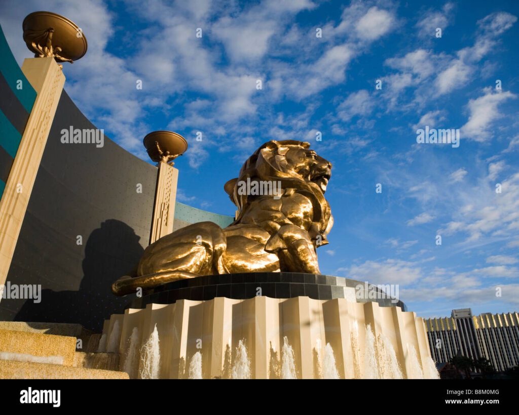 Qué quiere decir Ars Gratia Artis 13 estatua del leon de oro en el mgm hotel and casino en el strip de las vegas nevada ee uu b8m0mg