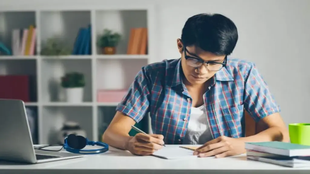 Qué carreras se pueden estudiar a cualquier edad 27 estudiar carrera
