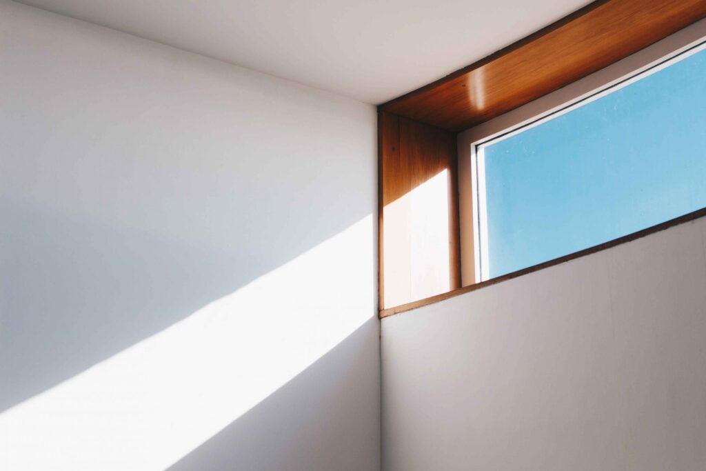 Cómo transformar una casa fea en una bonita Consejos efectivos 8 luz natural