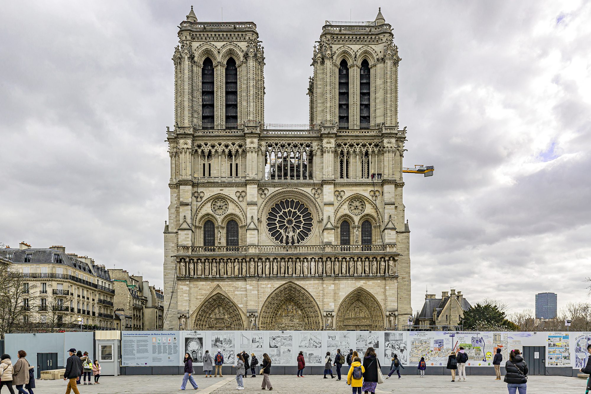 Qué dice la Iglesia Católica sobre El código Da Vinci 4 Catedral de Notre Dame en París