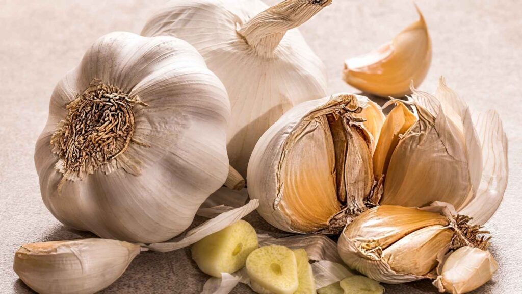 Cómo eliminar el sabor del ajo de la boca rápidamente 11 sabor ajo
