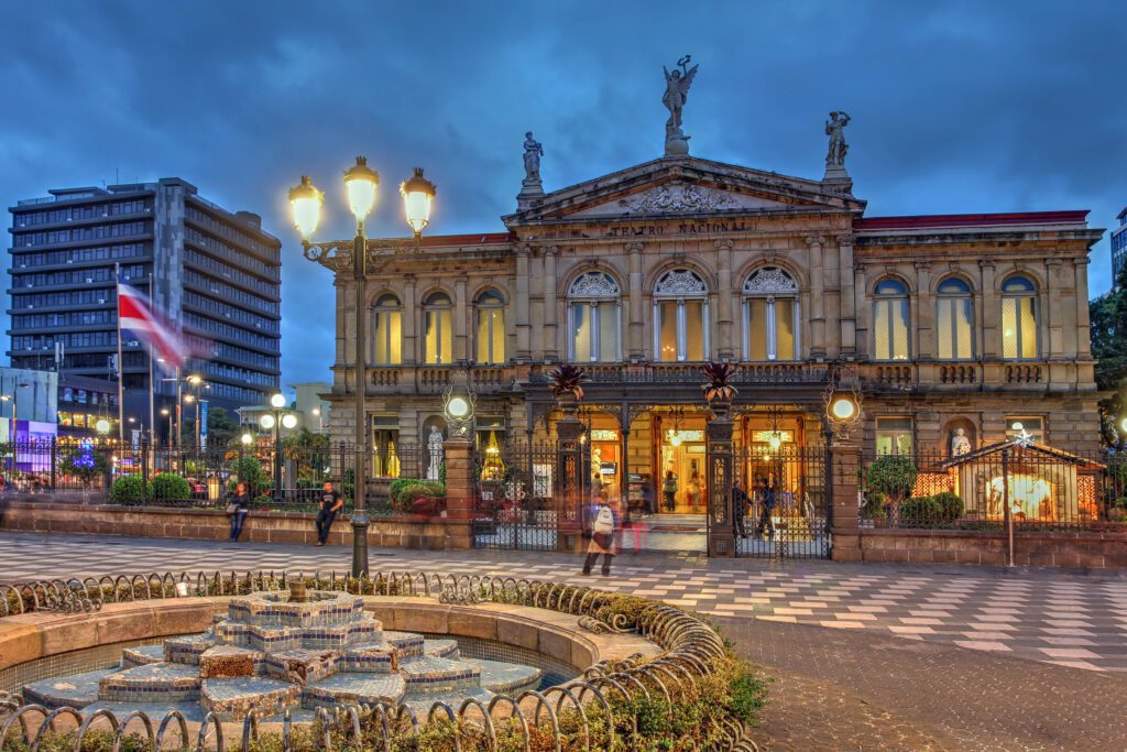 Qué obras se presentan en el Teatro Nacional Cervantes 10 teatro nacional