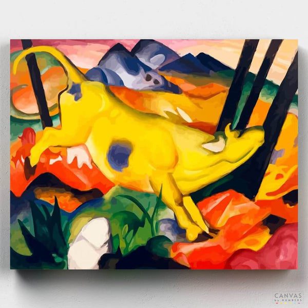 Artistas vanguardistas pintando en estudio